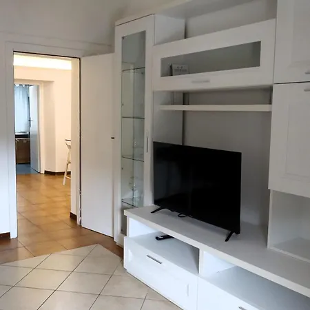 Casa Manola * Le Grazie